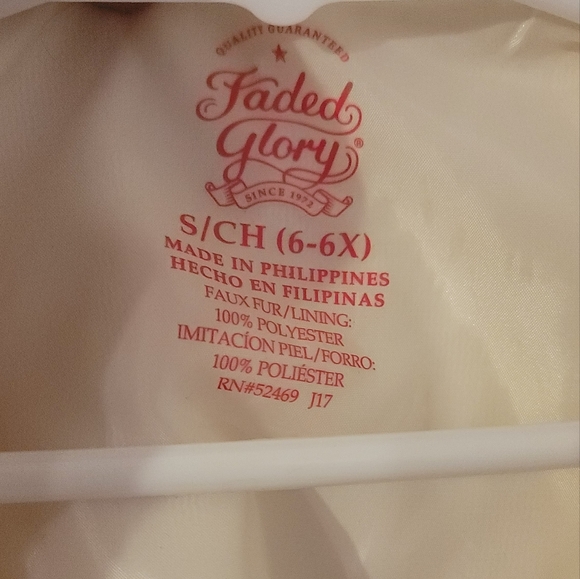 FADED GLORY Girls Youth Size Small 6- 6X Off White Faux Fur Open Front Vest - Picture 3 of 11